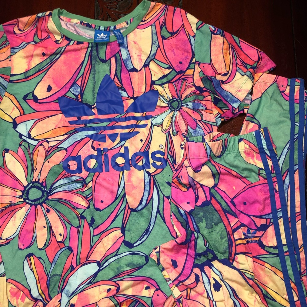 Adidas x FARM Trefoil Tee and 3-Stripe legging